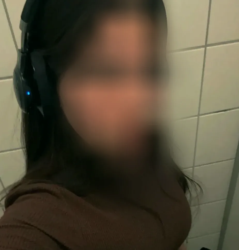 Lieke, 25